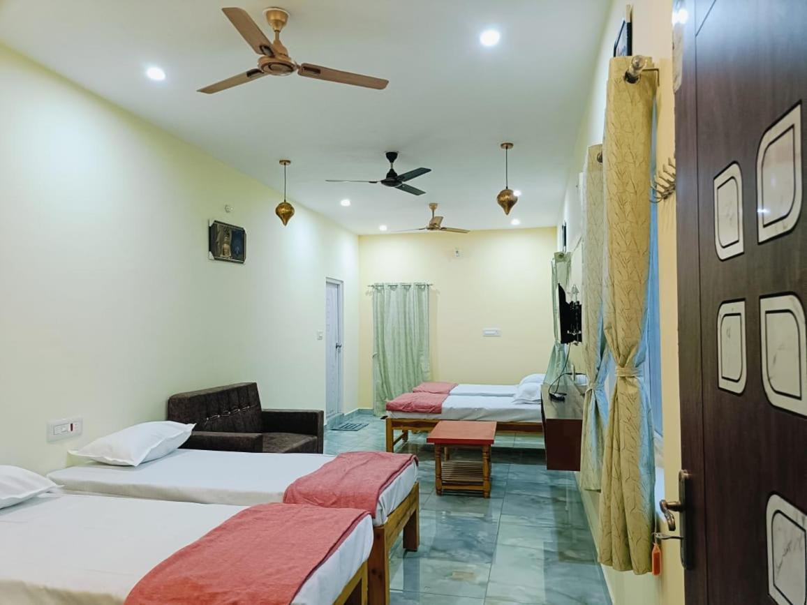 Hilltop Heaven Yelagiri Exterior foto