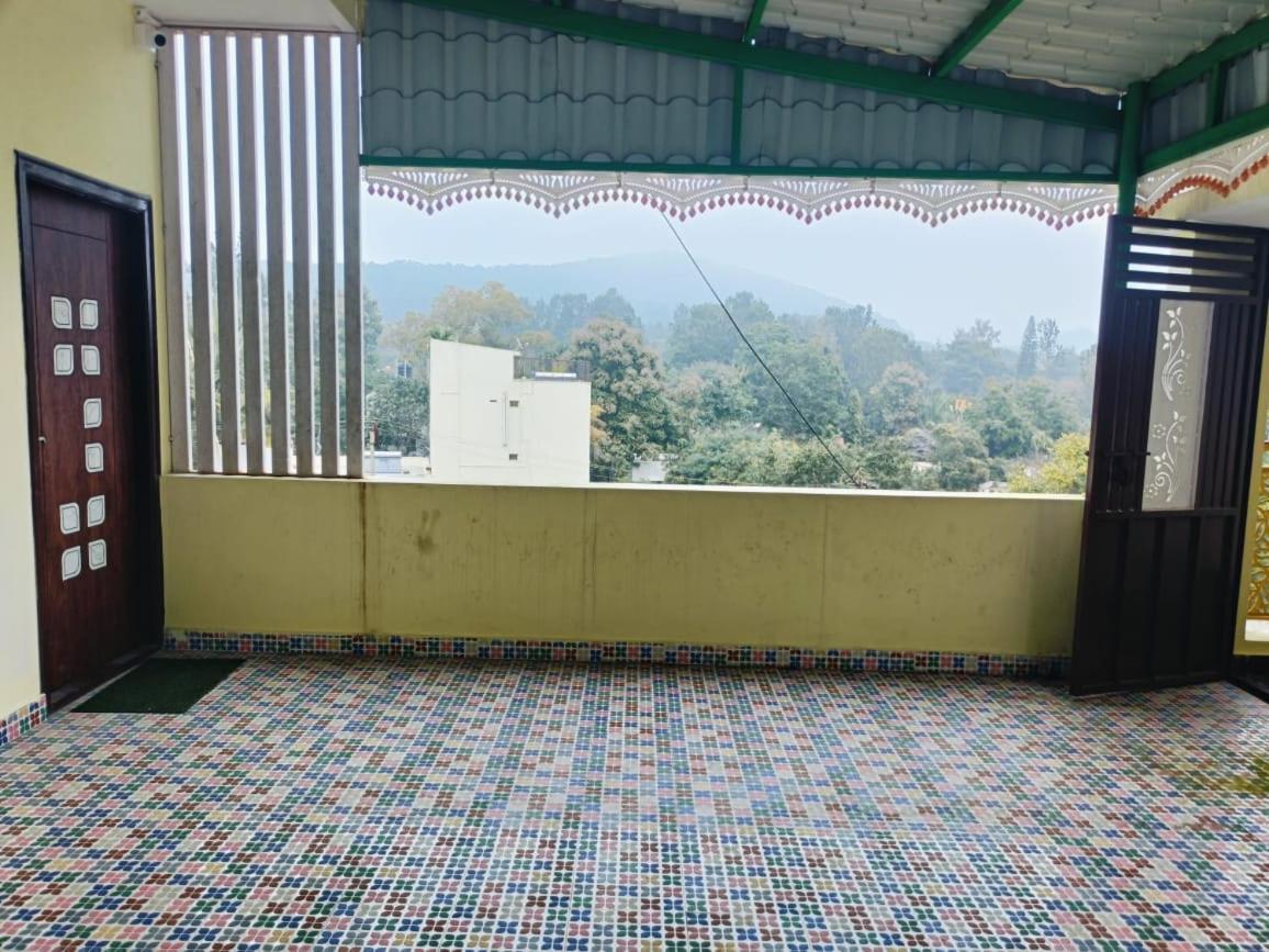 Hilltop Heaven Yelagiri Exterior foto