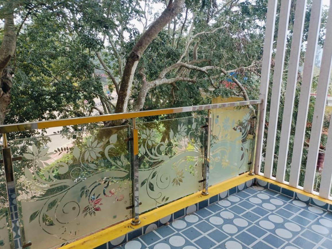 Hilltop Heaven Yelagiri Exterior foto